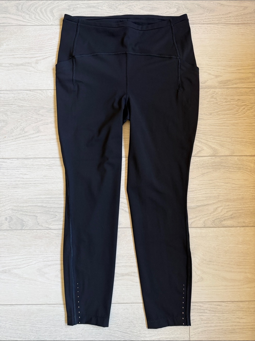 Lululemon Swift Speed High-Rise Tight 25”